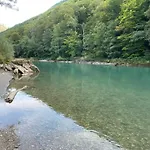 Vucja Gora Kemping *